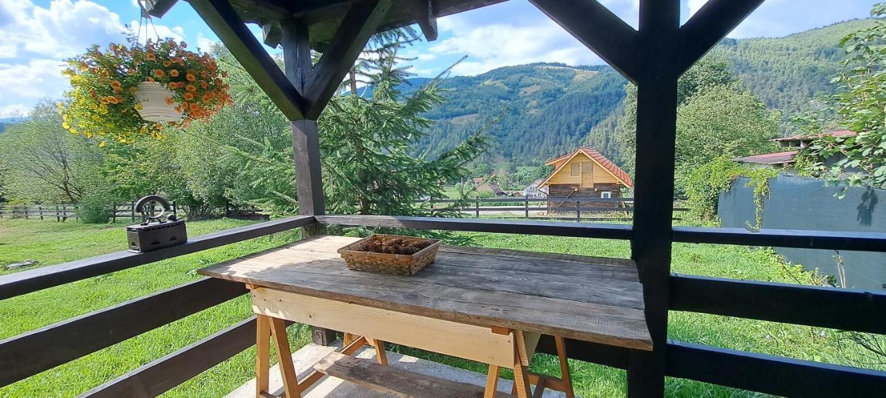 Casa De Vacanta Lägenhet Bran  Exteriör bild