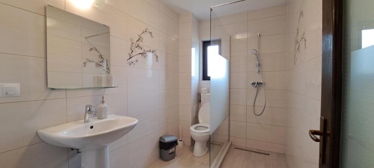 Casa De Vacanta Lägenhet Bran  Exteriör bild